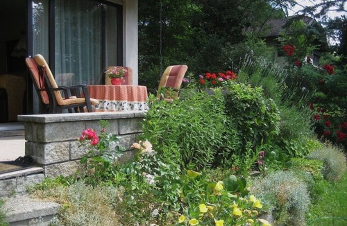 Penzing Apartment | Spacious,comfortable apartment,150m2, first floor,quiet,garden-side with terrace