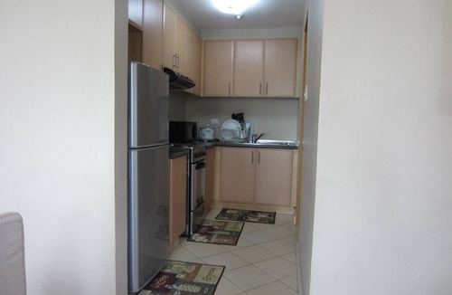 Bagumbayan Condo | Spacious Condo at One Central Park Eastwood Quezon City/Manila - 4 to 5 guests
