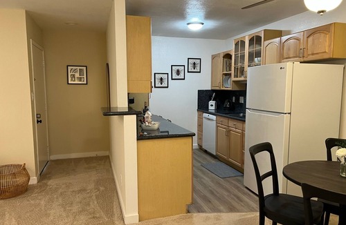 Walnut Creek Condo | Spacious Condo in Heart of Walnut Creek