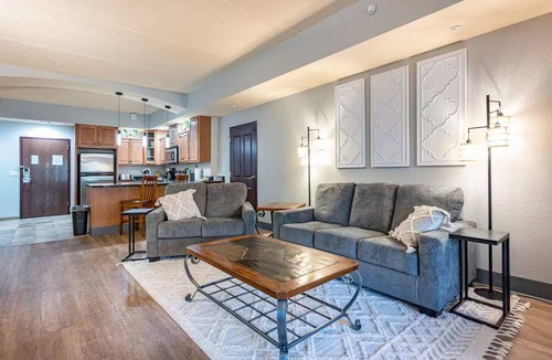 Wisconsin Dells Condo | Spacious Condo at Chula Vista Resort-Pet Friendly!