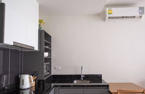 Patong House | SPACIOUS Condo wifi pool 5min walk to Patong beach
