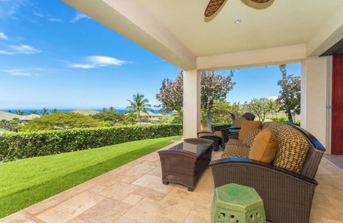 Kamuela Condo | Spacious Condo with Backyard and Ocean views | Mauna Kea Resort