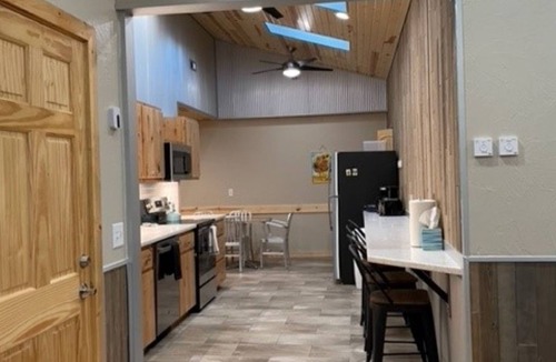Cody House | Spacious Convenient Downtown Cody Location