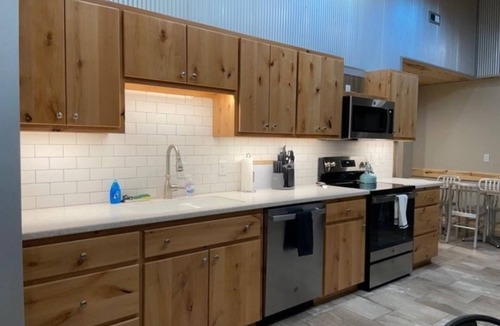 Cody House | Spacious Convenient Downtown Cody Location