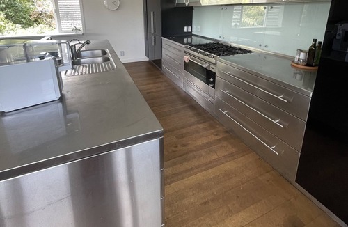Remuera House | Spacious & conveniently located