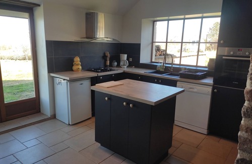 Saint-Leger-Vauban House | Spacious cottage with breathtaking views of the Morvan region