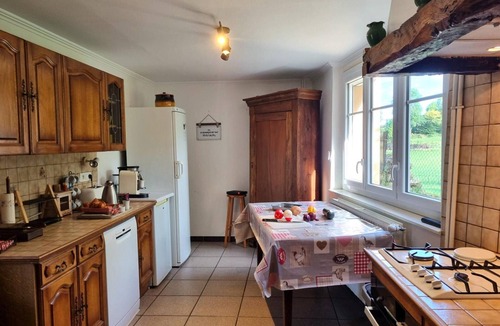 Grammond Cottage | Spacious cottage for 12 near Lyon-Saint Étienne