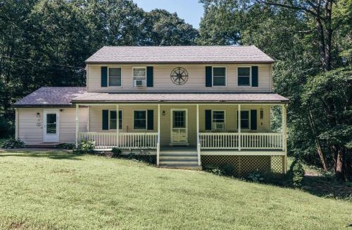 Freeport House | Spacious Country Home Freeport, 5 min to LL Bean!
