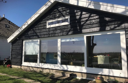 Monnickendam House | Spacious Country Home With Spectacular View on Lake in Waterland, Amsterdam Area