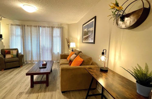 Canmore Condo | Spacious & Cozy 1BD Suite/Gym/Patio/BBQ/AC