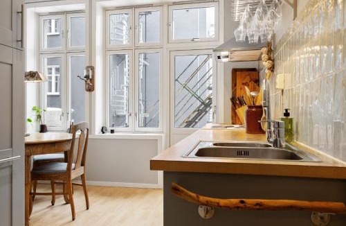 Bergen City Centre Apartment | Spacious & Cozy Hideaway with Central Location