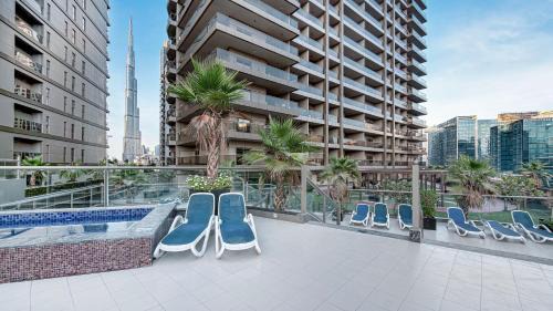 Madinat Zayed Apartment | Spacious & cozy Studio in Downtown!