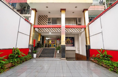 Tan Phu District House | Spacious Deluxe Family Stay in Tan Phu
