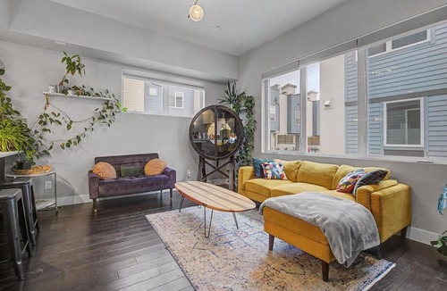 West Colfax Apartment | Spacious Denver Home with Private Rooftop Spa
