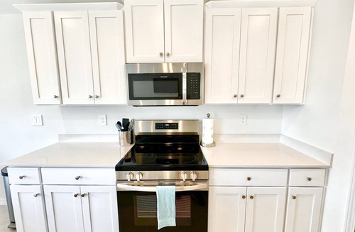 Port Charlotte House | Spacious Designer Home in Port Charlotte; Perfect for Families and Groups!