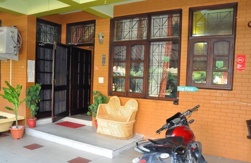 Rishikesh Cottage | Spacious Double Room Near Ram Jhula