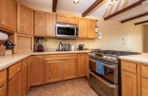 Lander House | Spacious Dual-Home Mountain Escape with Hot Tub and Creek Views Near Trails in Lander, Wyoming