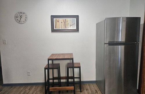 Des Moines House | Spacious Duplex by Fairgrounds & Downtown/Fire Pit