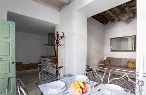 La Catedral Apartment | SPACIOUS DUPLEX WITH PRIVATE TERRACE AND SHAED POOL NEXT TO THE MOSQUE