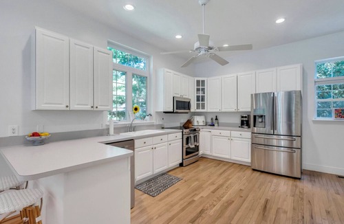 Northwest Harbor House | Spacious East Hampton Retreat Minutes Away from East Hampton Village,.