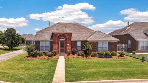 Gunter Afs House | Spacious East Montgomery Home with Patio