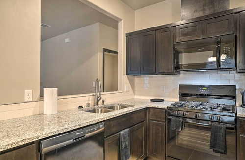 Biggs Field Apartment | Spacious El Paso Apt, 6 Mi to Downtown!