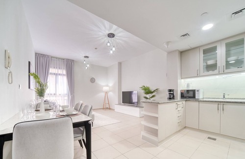 Barsha Heights Apartment | Spacious & Elegant One-Bedroom in Oasis