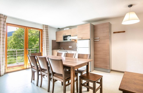 Gresse-en-Vercors Apartment | Spacious family chalet with terrace