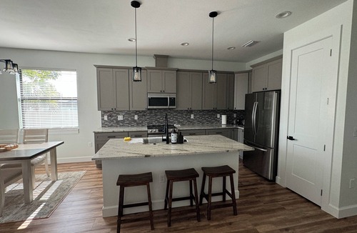 Venice Gardens House | Spacious Family Home near Gulf Beaches
