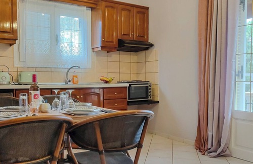 Sidari Apartment | Spacious first floor apartment, Family-Friendly Stay Near the Beach