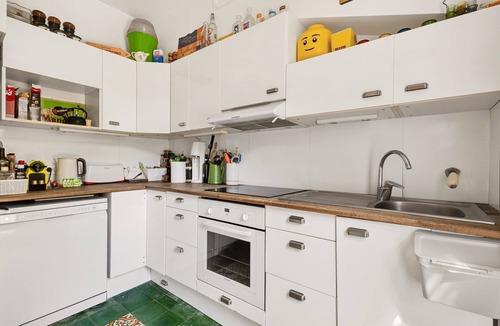 Quartier de la Chapelle Apartment | Spacious Flat & Garden | Paris 18th