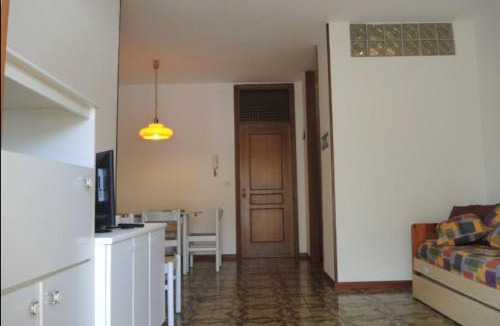 Bibione Lido dei Pini Apartment | Spacious flat near Pluto Beach