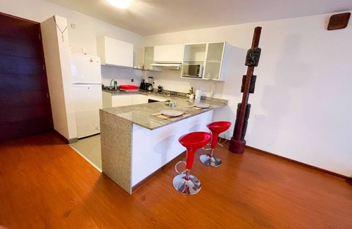 Magdalena del Mar Apartment | Spacious flat with Stunning Seaview