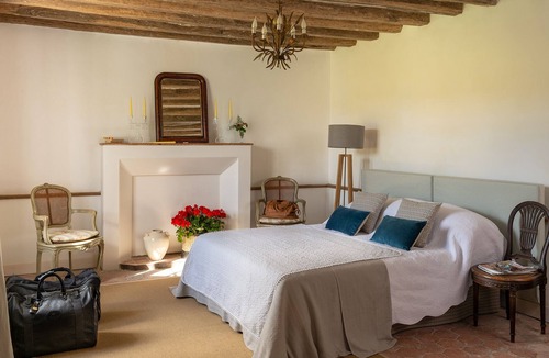 Courtomer House | Spacious four bedded farmhouse on the historic Courtomer estate. Pets welcome.