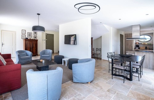 Garrigues-Sainte-Eulalie House | Spacious, comfortable stone farmhouse with swimming pool for 8 people in Uzès
