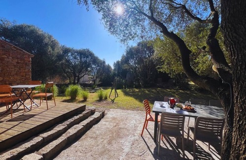 Pianotolli-Caldarello Villa | 🏡 Spacious new air-conditioned villa - 4 bedrooms - Quiet 4 km from the sea 🌿