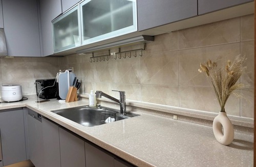 Yeoksam Apartment | Spacious & Fully Equipped Apartment in Gangnam