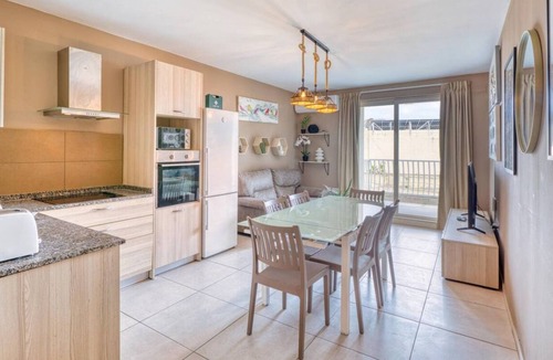 Pieta Apartment | Spacious, fully equipped 4BR in Pietà w/WIFI & AC