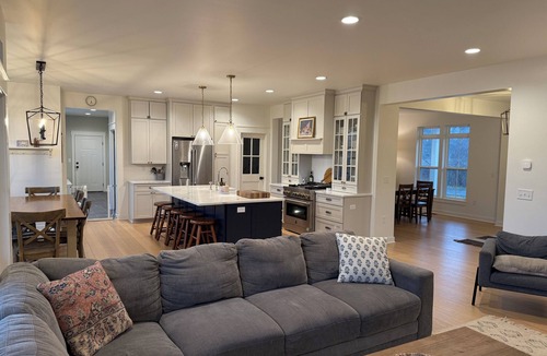 Mount Pleasant House | Spacious & Fun 5-bedroom Family Retreat In Welcoming Mount Pleasant