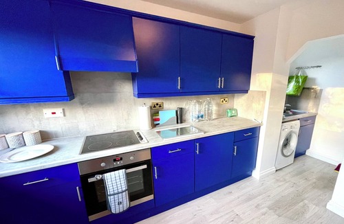Stansted House | Spacious 5 Bedroom House Near Stansted Airport.