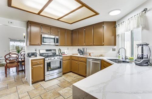 Casa de Oro-Mount Helix House | Spacious Getaway w/Pool in La Mesa!