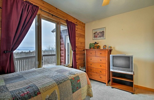 Gilford House | Spacious Gilford Retreat w/Deck: 2 Mi to Skiing!