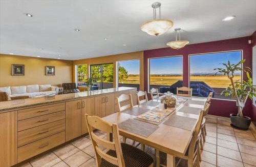 Westport House | Spacious Gracious & Luxurious Retreat