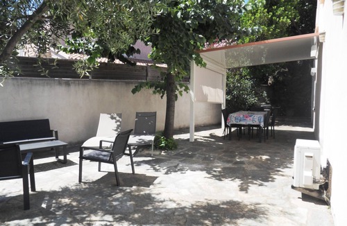 Folelli Villa | Spacious ground floor of a villa with shaded terraces, quiet, close to the beaches