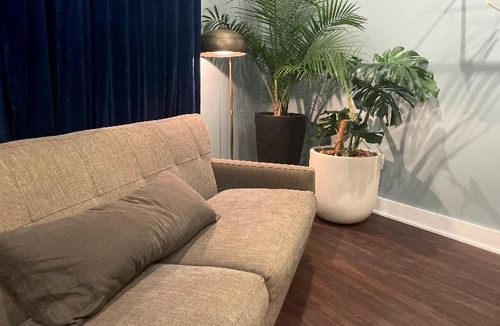 Northern Liberties House | Spacious Guest Suite - Private Entrance From Street