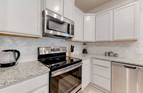 Bell County Apartment | Spacious Haven for Workers in South Temple