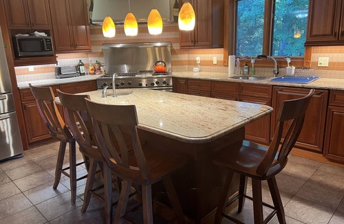 Kingston House | Spacious hilltop getaway on 10 acres -Gaming room, hot tub, close to all!