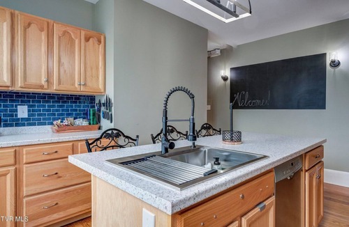 Bristol House | Spacious Historic Home Close to Downtown Bristol!