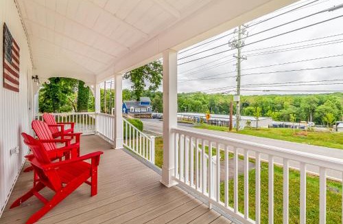 Perryville House | Spacious Historic Home by Great Wolf & Casino