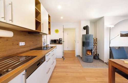Moessingen Apartment | Spacious Holiday Apartment Maja